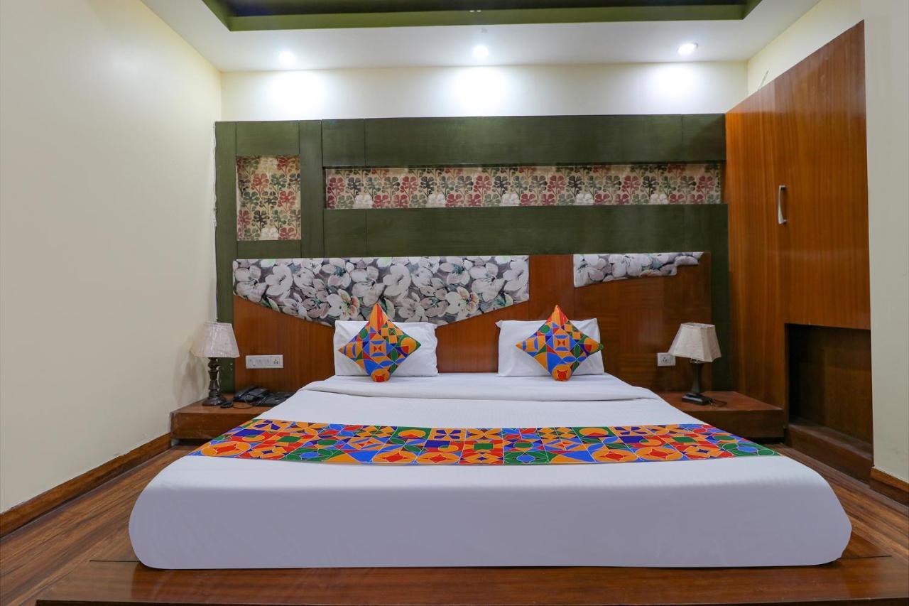 Staybook Hotel Aira New Delhi Railway Station Paharganj Ngoại thất bức ảnh