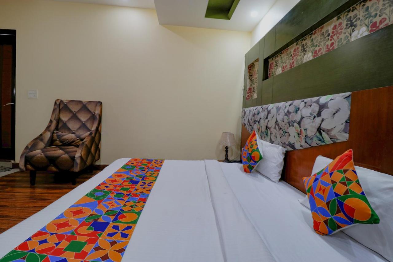 Staybook Hotel Aira New Delhi Railway Station Paharganj Ngoại thất bức ảnh