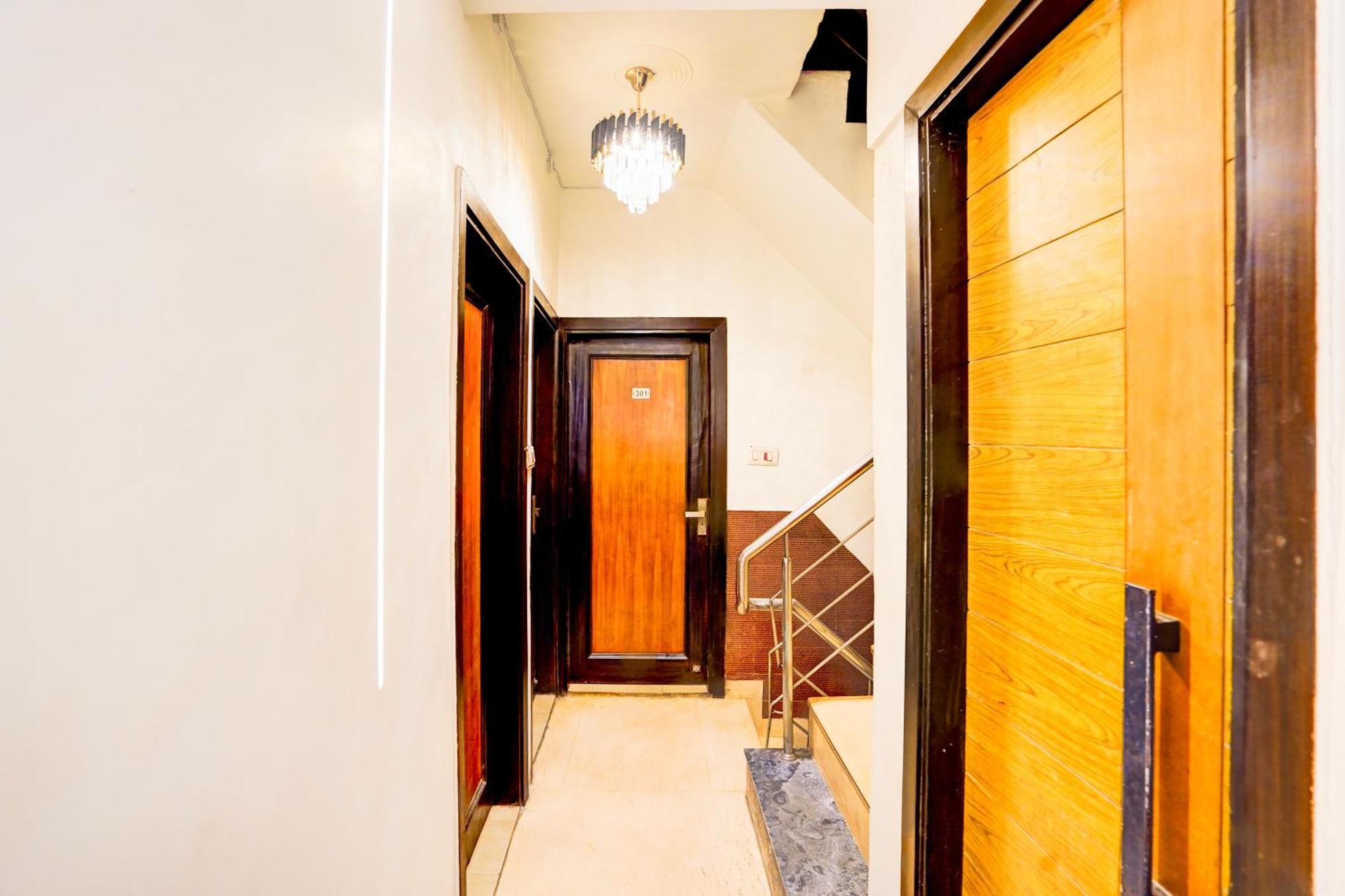 Staybook Hotel Aira New Delhi Railway Station Paharganj Ngoại thất bức ảnh